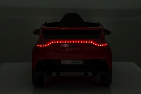 Aston Martin DBX na LIcencji 4 Silniki 12V Ekoskóra Piankowe Koła Czerwony