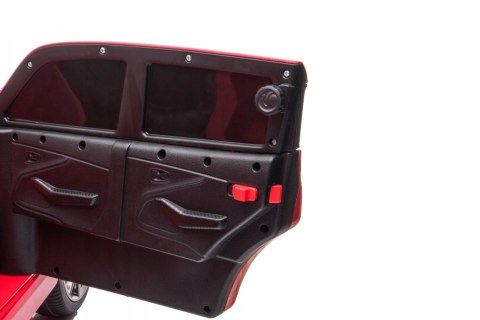 Aston Martin DBX na LIcencji 4 Silniki 12V Ekoskóra Piankowe Koła Czerwony