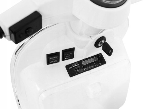 Skuter Vespa Licencja 2x25W Aku 12V Ekoskóra Piankowe Koła Biały