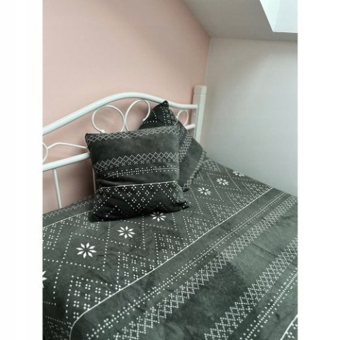 Zestaw Świąteczny Koc Narzuta 2 Poszewki 160x200 Komplet Szaro-Biały Zestaw Świąteczny Koc Narzuta 2 Poszewki 160x200 Komplet Szaro-Biały