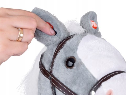 BEMI HOBBY HORSE KOŃ PLUSZOWY NA KIJU DŹWIĘKI GALOPU I RŻENIA RUCHOMY PYSK