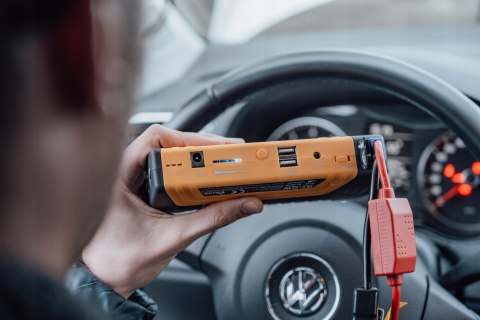 JUMP STARTER ROZRUCH BOOSTER POWERBANK LATARKA MŁOTEK KABLE ZESTAW 12800mAh