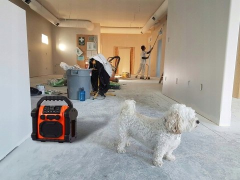 RADIO BUDOWLANE FM 20W RMS BLUETOOTH 5.1 POWERBANK USB-C AUX LED IP55